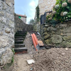 039fe5f9-e9d6-4a35-a62b-2a1d92fdbee8