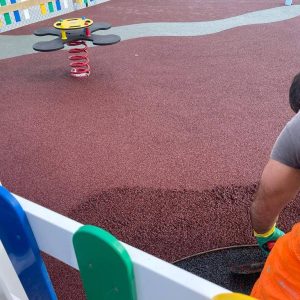 13990072 F909 440d 8e4b 4d33c91b4d87