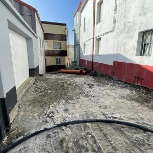 4b4aa9b8 4b5f 409f A783 37ccac096f20